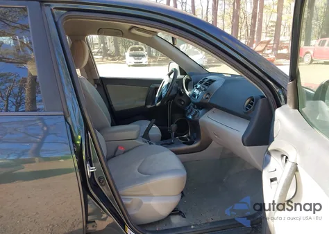 2011 Toyota Rav4 z USA, uszkodzony, nr VIN 2T3BF4DV7BW117559